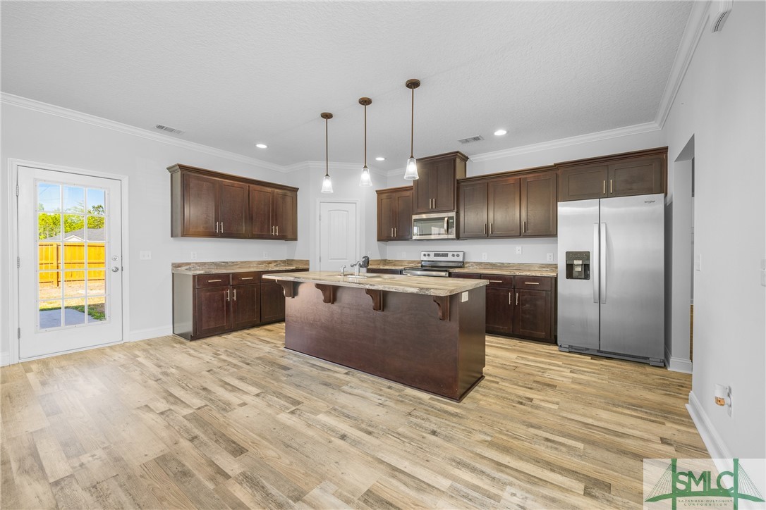 577 Rutledge Drive Hinesville, GA 31313 - Photo 10 of 32 Gallery Image 10