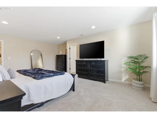 $585,000 | 3750 Southeast McKenzie Avenue, Hillsboro, OR 97123