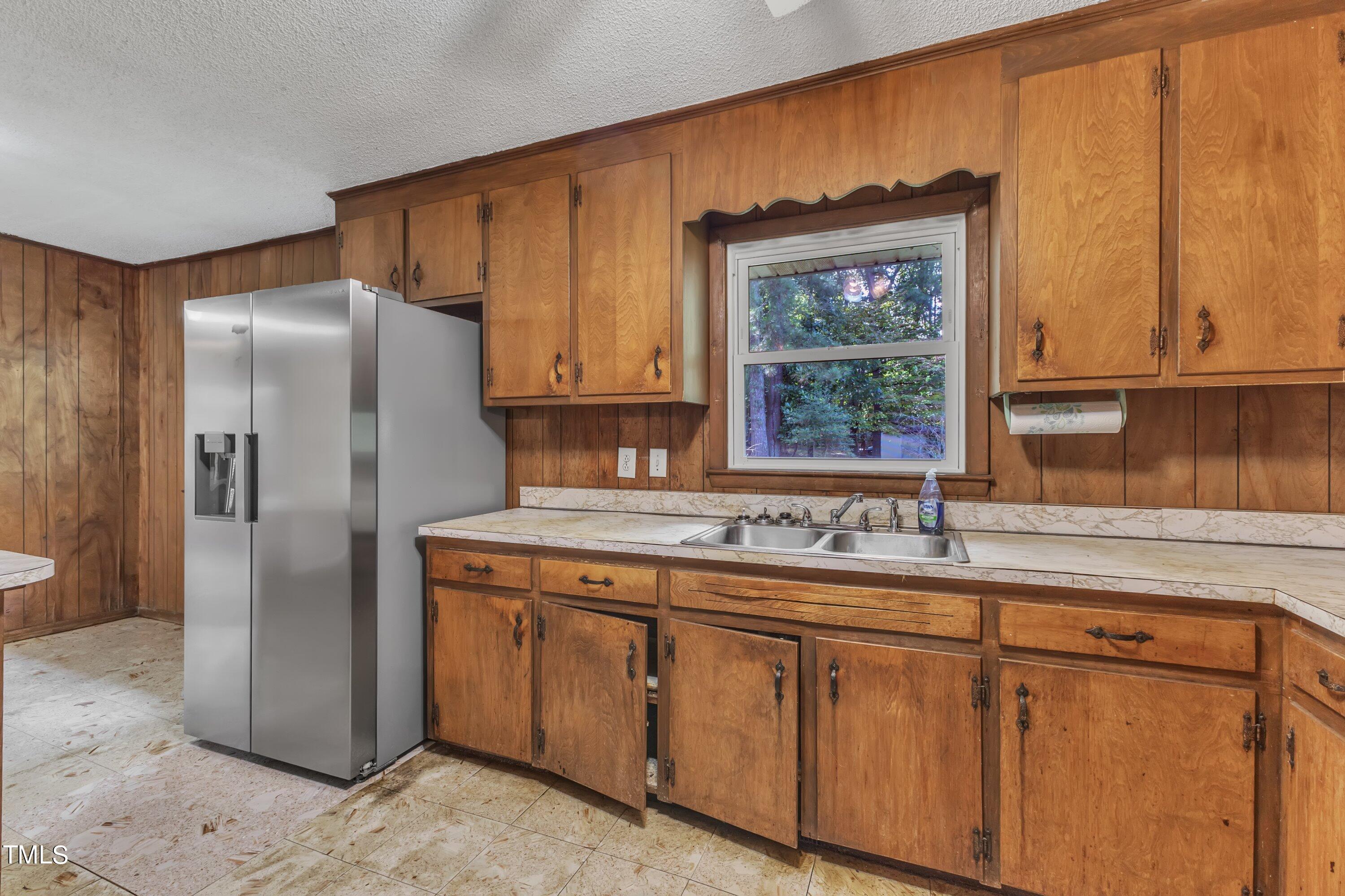 1117 Evans Road Cary, NC 27513 - Photo 8 of 27 12-1117 Evans Rd PETER 02-19