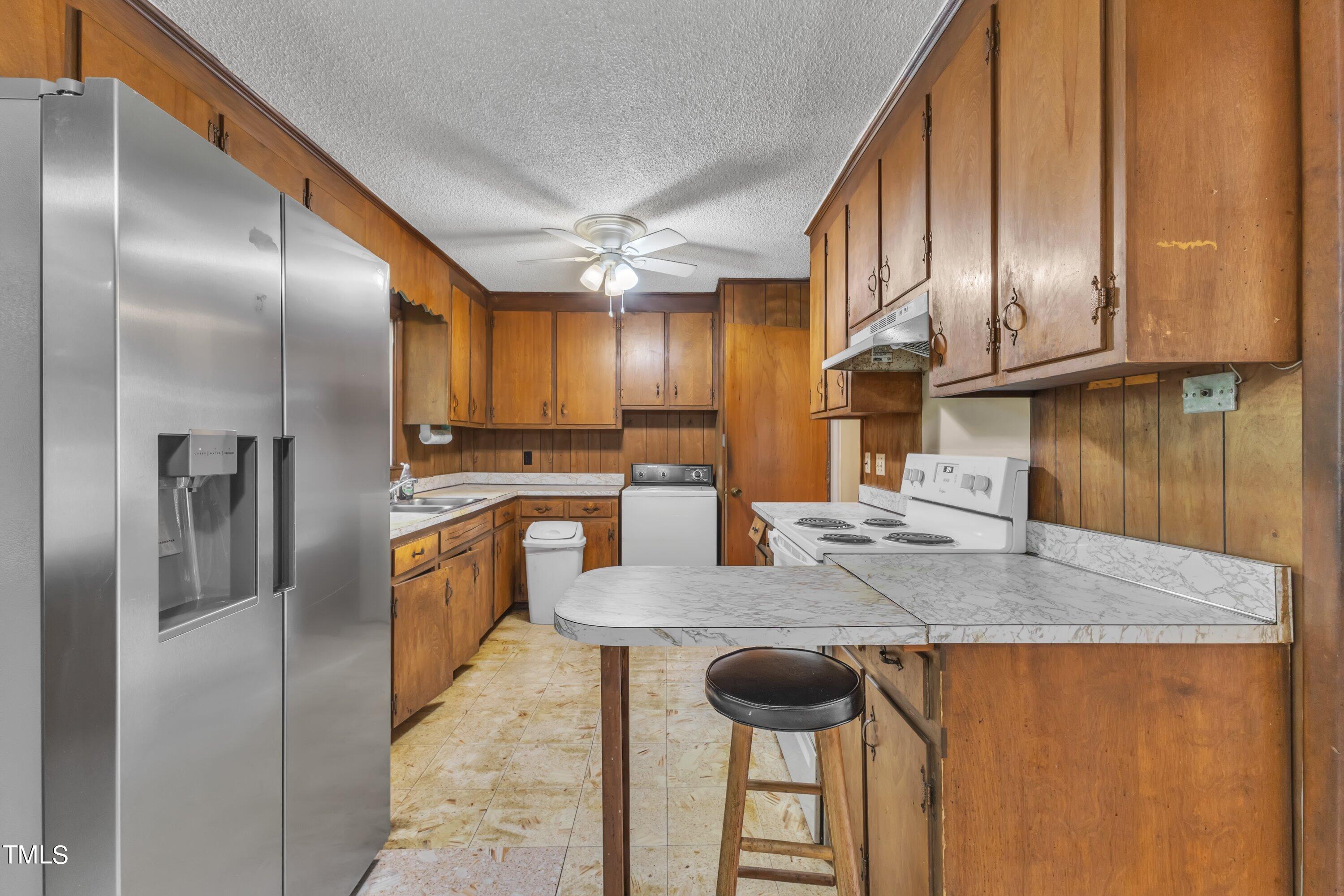 1117 Evans Road Cary, NC 27513 - Photo 9 of 27 10-1117 Evans Rd PETER 02-17