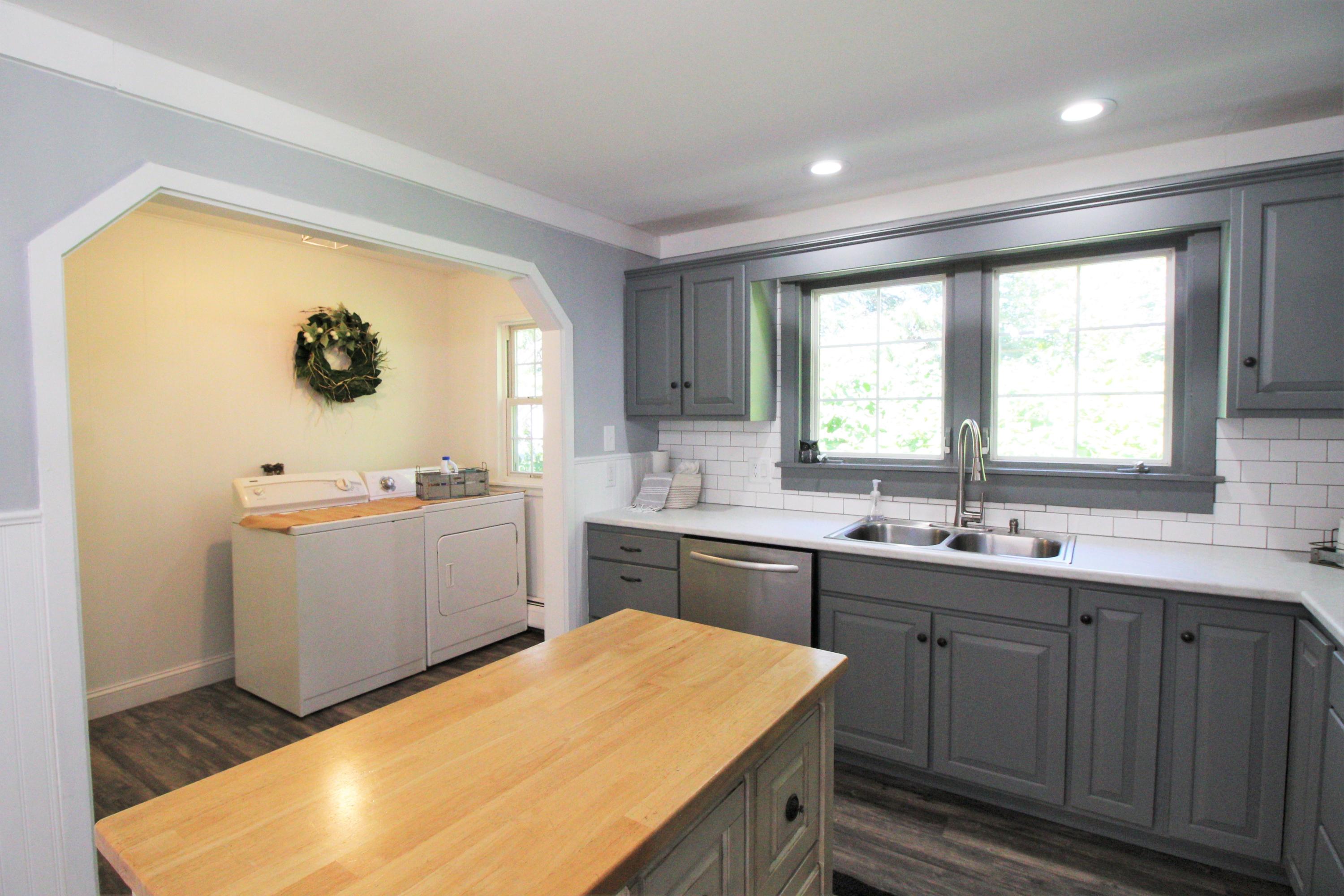 697 Main Street Corinth, ME 04427 - Photo 14 of 55 2020-08-28 11.36.35