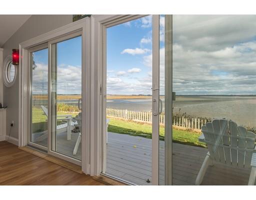 140 Jeffrey's Neck Road Ipswich, MA 01938 - Photo 10 of 21 Gallery Image 10