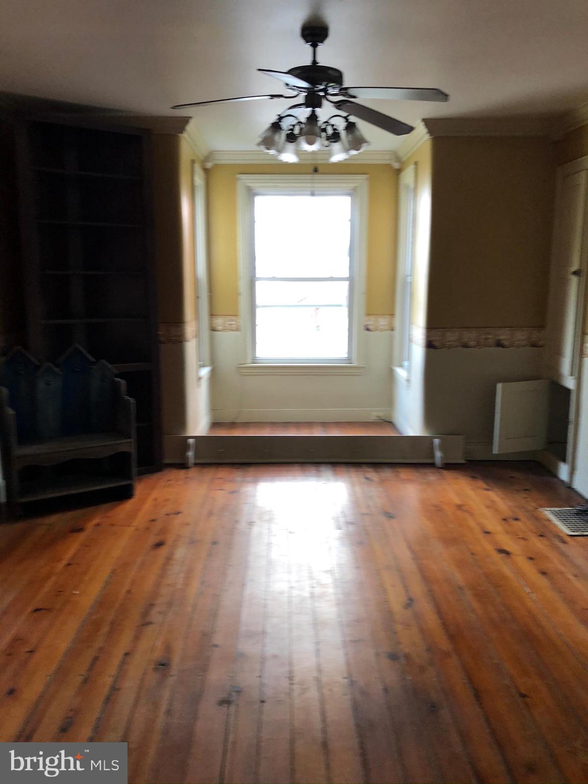 9 Cumberland Street Clear Spring, MD 21722 - Photo 12 of 22 Dining Room