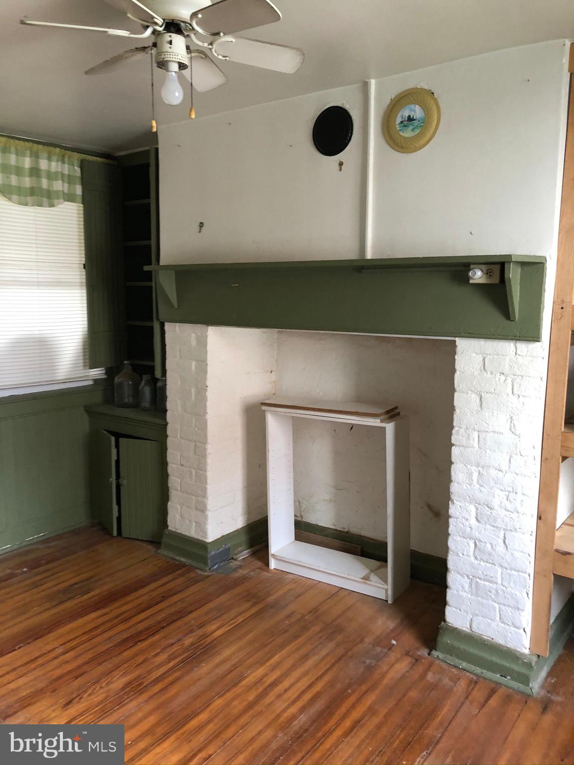 9 Cumberland Street Clear Spring, MD 21722 - Photo 9 of 22 Walk in pantry/laundry room