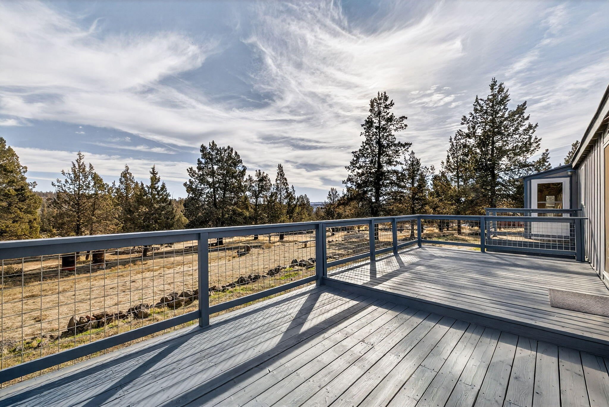 14161 Southwest Ridge Place Terrebonne, OR 97760 - Photo 32 of 54 2025_11_21_14161_ridge_place_crr-53