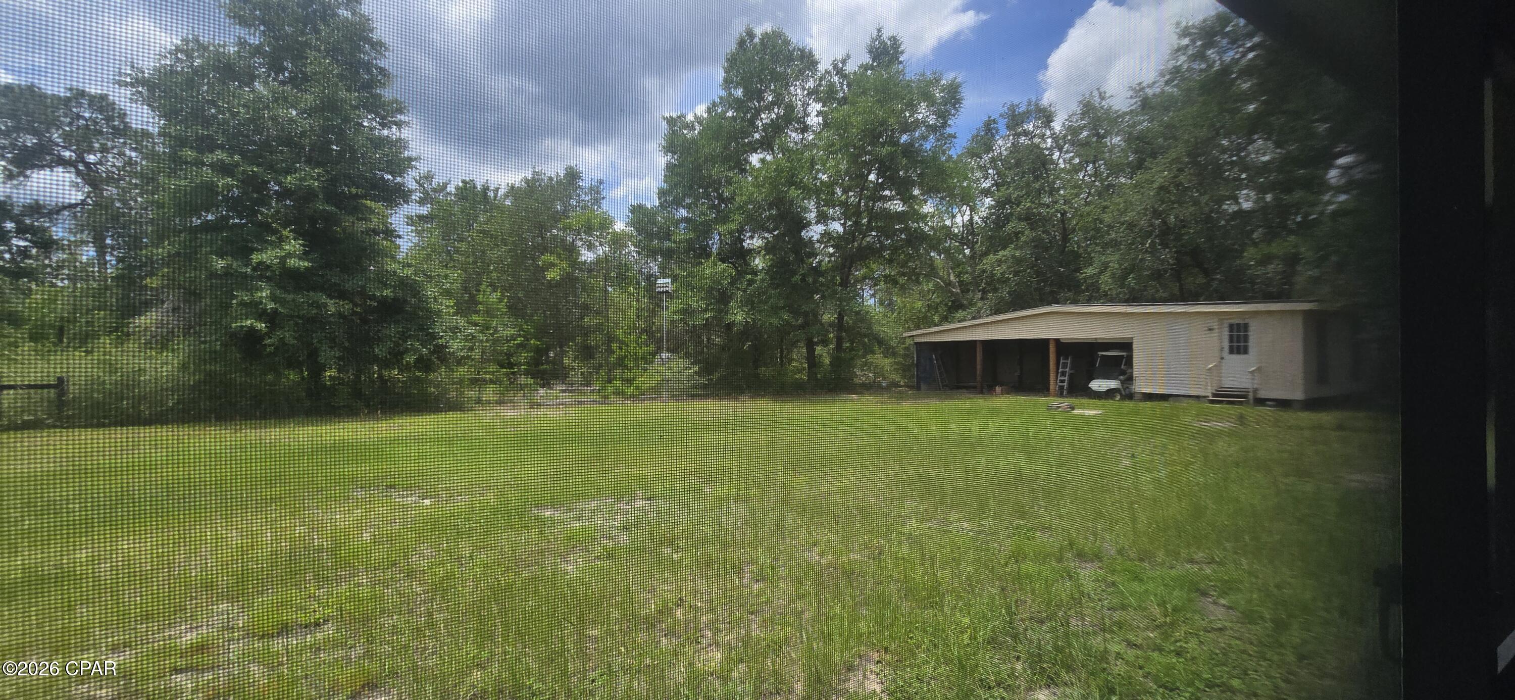 12835 Farm Road Southport, FL 32409 - Photo 11 of 13