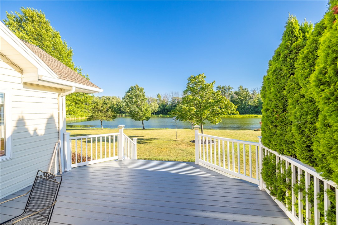 85 Sotheby Drive Greece, NY 14626 - Photo 37 of 50 ENTERTAINMENT SIZED DECK