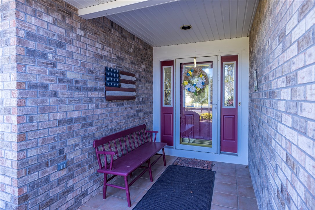 85 Sotheby Drive Greece, NY 14626 - Photo 10 of 50 BEAUTIFUL COURTYARD LEADING TO COVERED ENTRYWAY