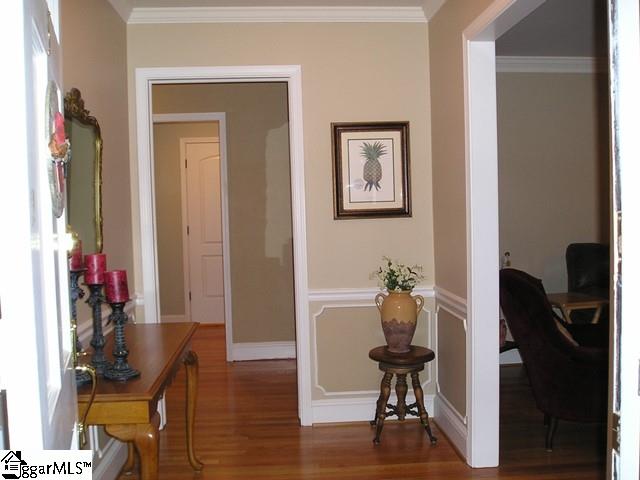 5 Riviera Drive Greenville, SC 29615 - Photo 3 of 27 Gallery Image 3