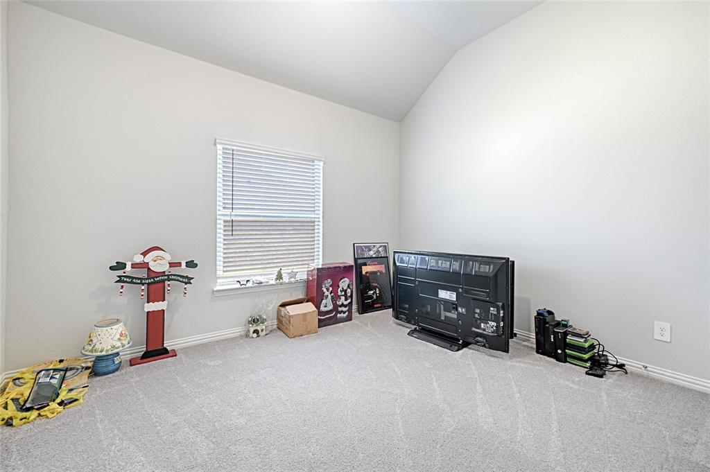 1802 Ranch View Drive Cedar Hill, TX 75104 - Photo 13 of 35 Gallery Image 13