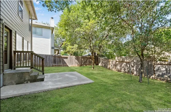 $2,700 | 7518 Eagle Ledge, San Antonio, TX 78249