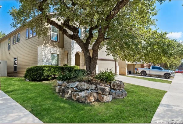 $2,700 | 7518 Eagle Ledge, San Antonio, TX 78249