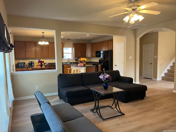 $2,700 | 7518 Eagle Ledge, San Antonio, TX 78249