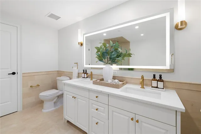 $699,000 | 1 Tower Drive, Unit 302, Portsmouth, RI 02871