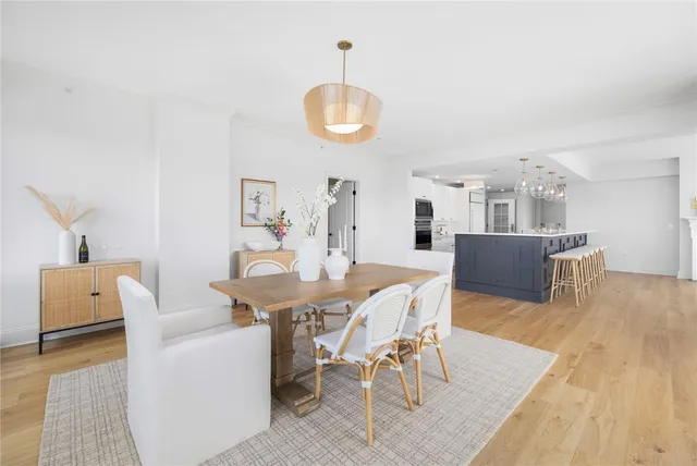 $699,000 | 1 Tower Drive, Unit 302, Portsmouth, RI 02871