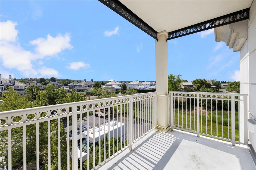 1 Tower Drive, Unit 302 Portsmouth, RI 02871 - Photo 33 of 37