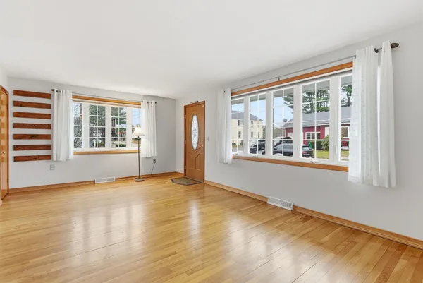 $475,000 | 14 Acton Street, Nashua, NH 03060
