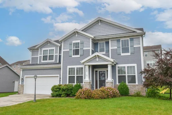 $575,000 | 7355 North Cassie Avenue, Milwaukee, WI 53224