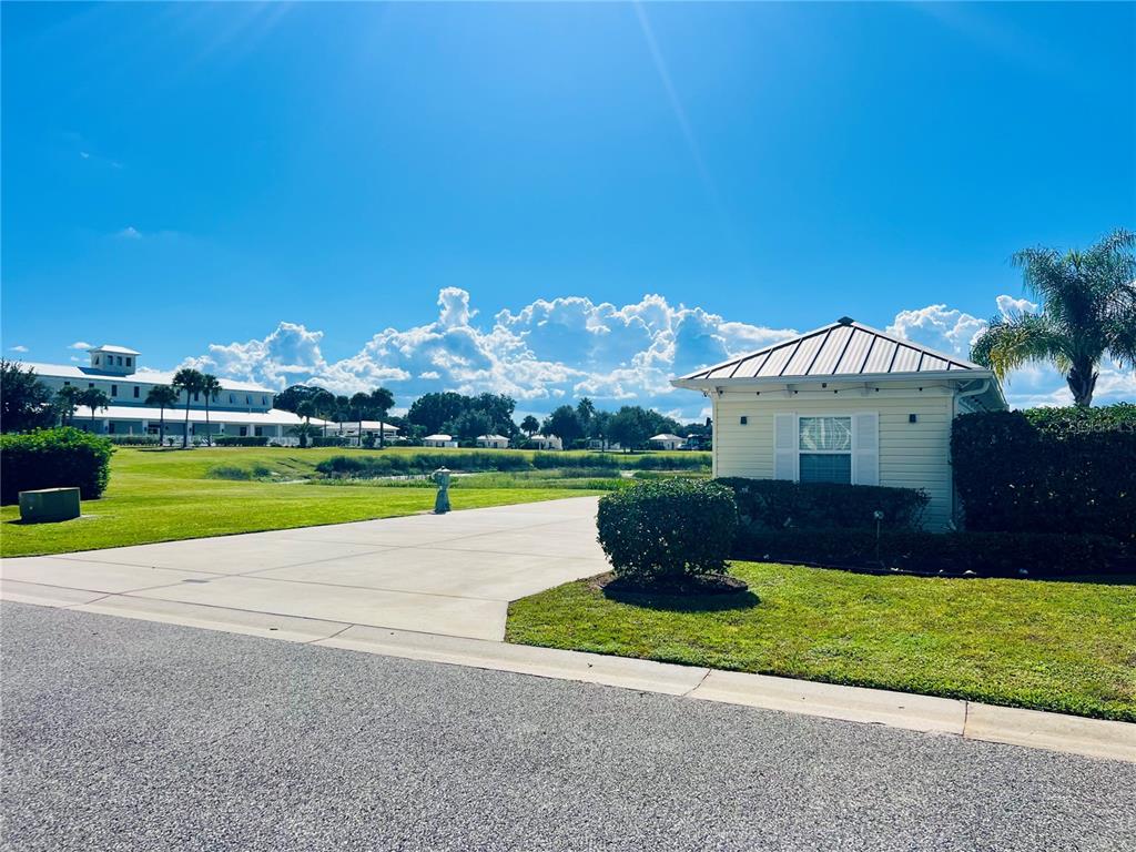 9540 Southeast 49th Terrace Webster, FL 33597 - Photo 2 of 46