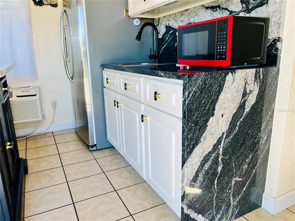 9540 Southeast 49th Terrace Webster, FL 33597 - Photo 22 of 46