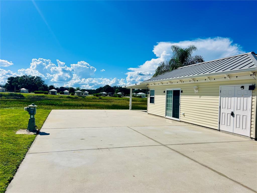 9540 Southeast 49th Terrace Webster, FL 33597 - Photo 5 of 46