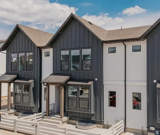 $371,728 | 2940 North Lone Pine Street, Unit 663, Eagle Mountain, UT 84005