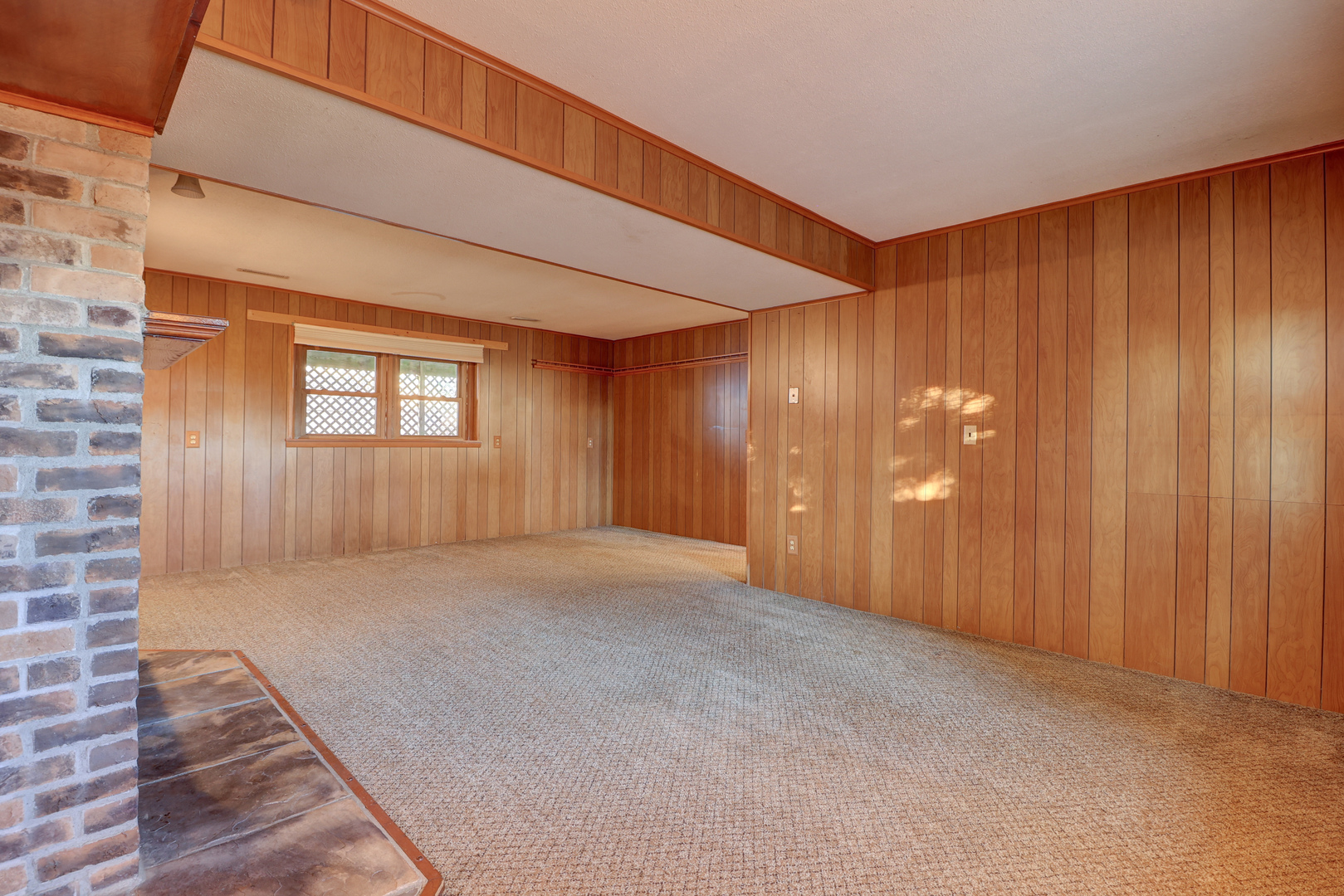 3016 Schick Court Clinton, IA 52732 - Photo 20 of 37