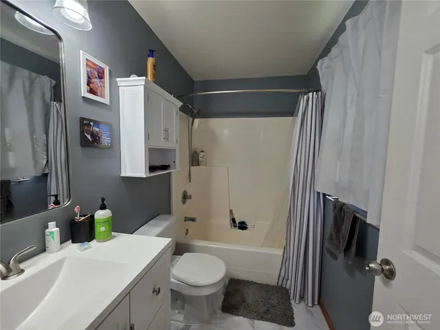 $2,795 | 1045 Coho Lane, Camano Island, WA 98282