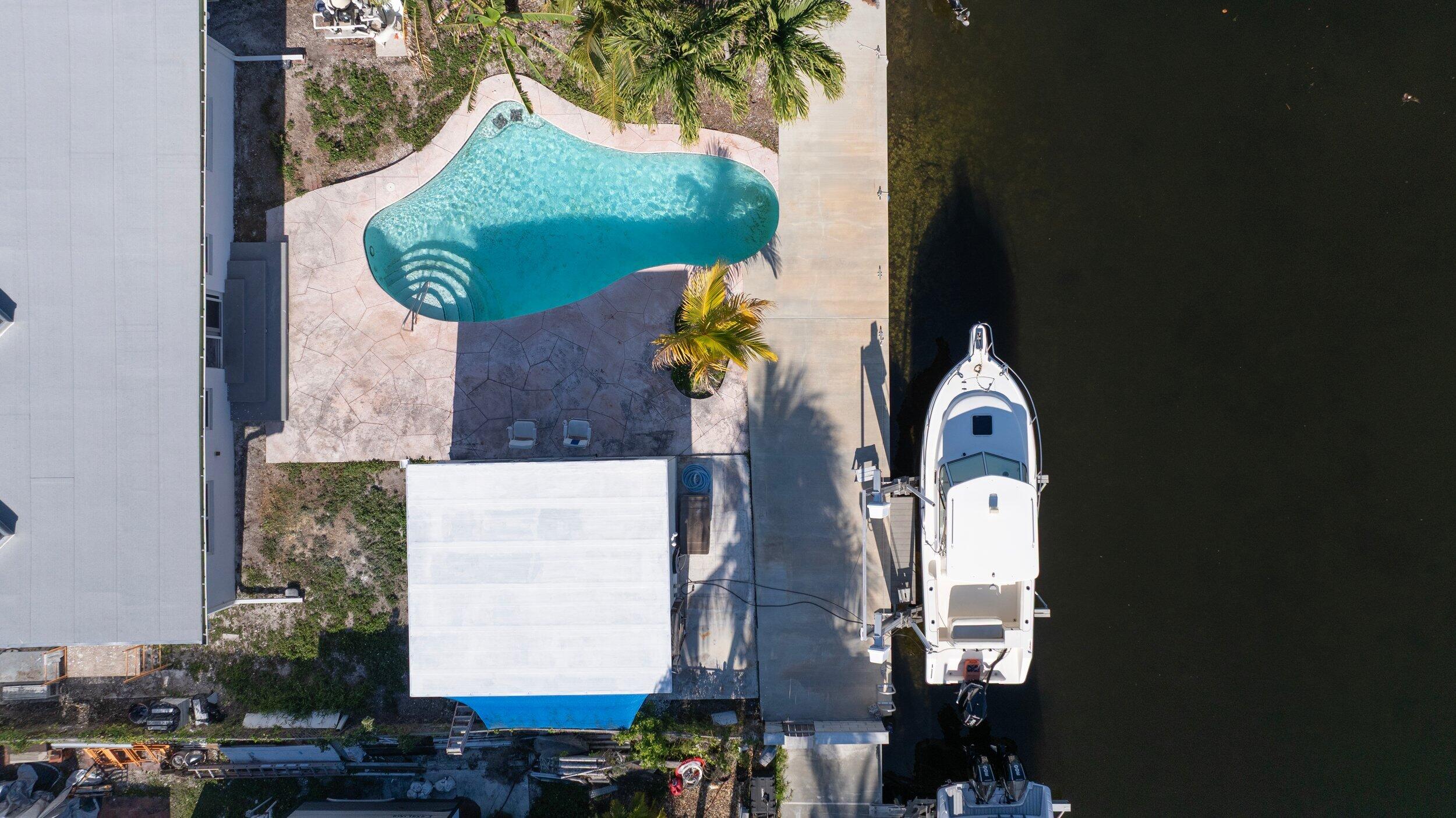 2924 Riviera Drive Key West, FL 33040 - Photo 2 of 56 Ex010