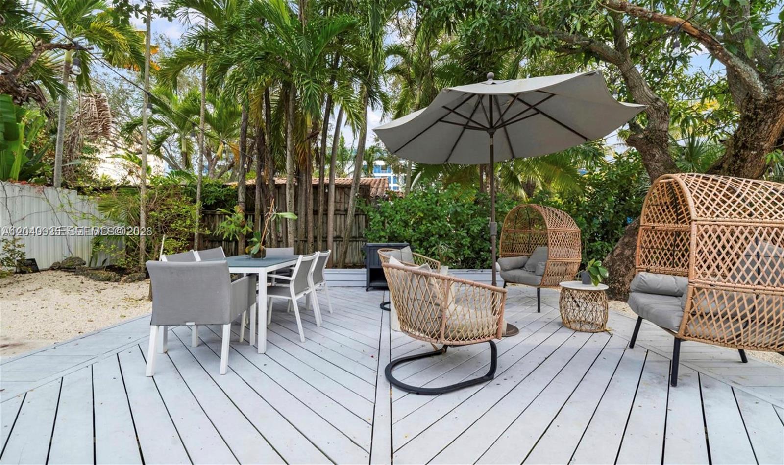 375 Southwest 32nd Road Miami, FL 33129 - Photo 23 of 27