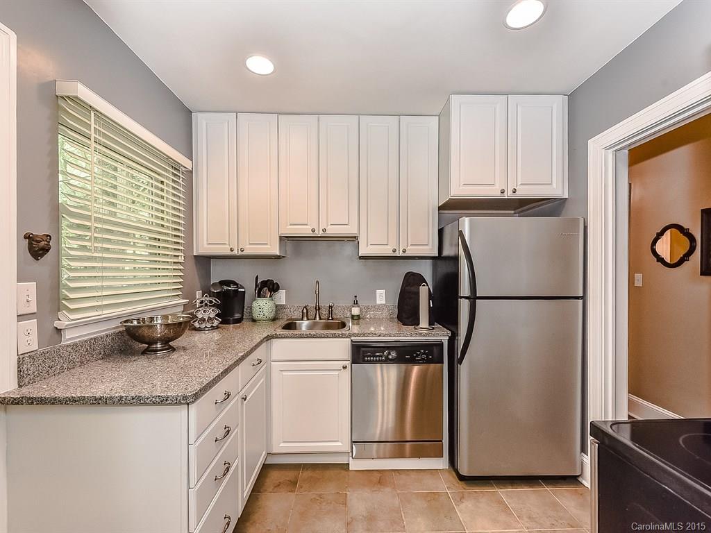 5011 Valley Stream Road Charlotte, NC 28209 - Photo 8 of 19 Gallery Image 8
