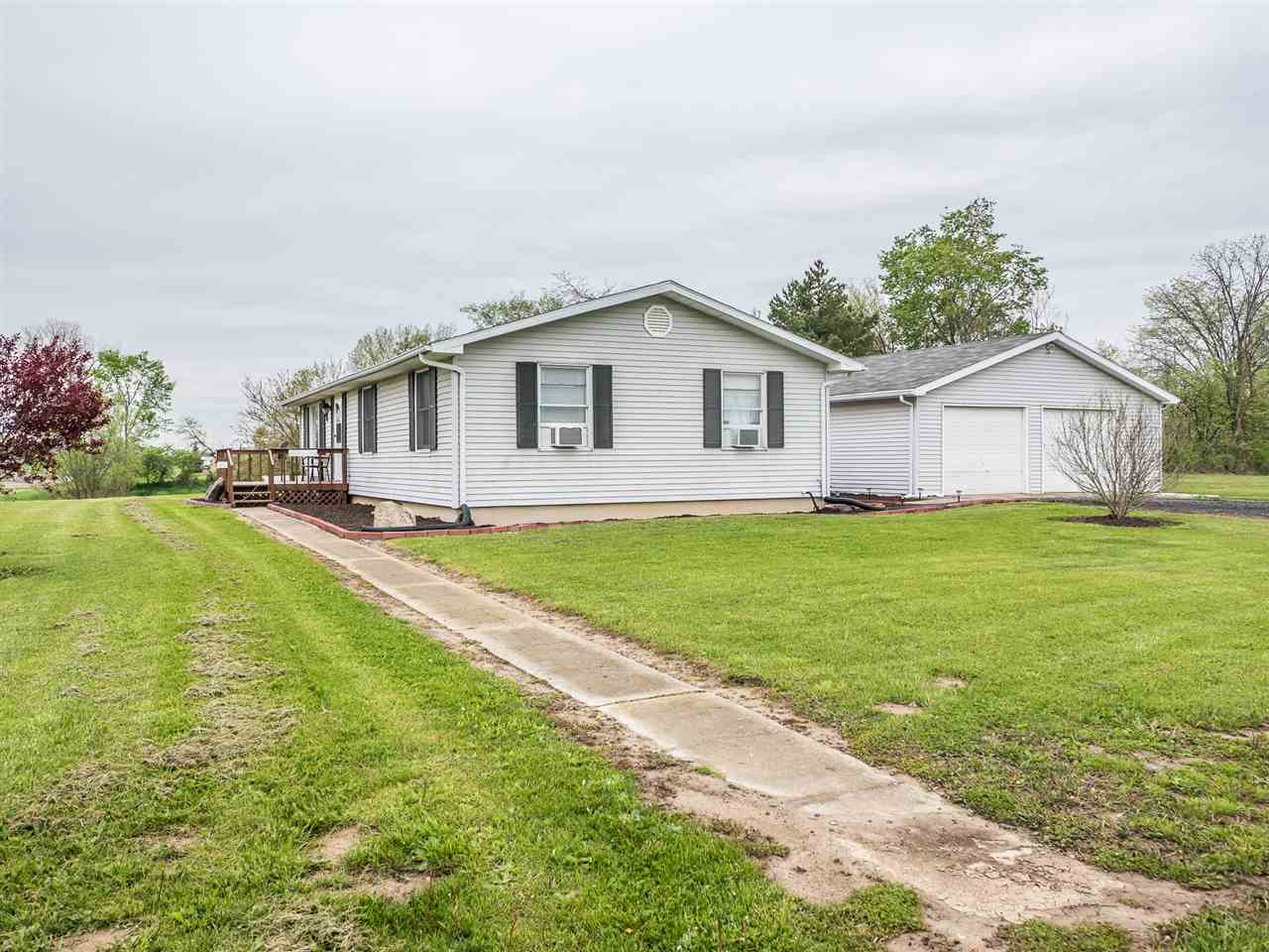 6091 County Road 36 Butler, IN 46721 - Photo 5 of 32