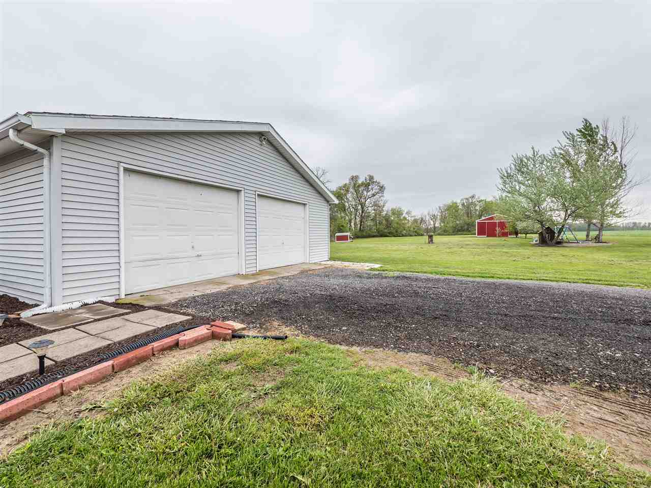 6091 County Road 36 Butler, IN 46721 - Photo 7 of 32