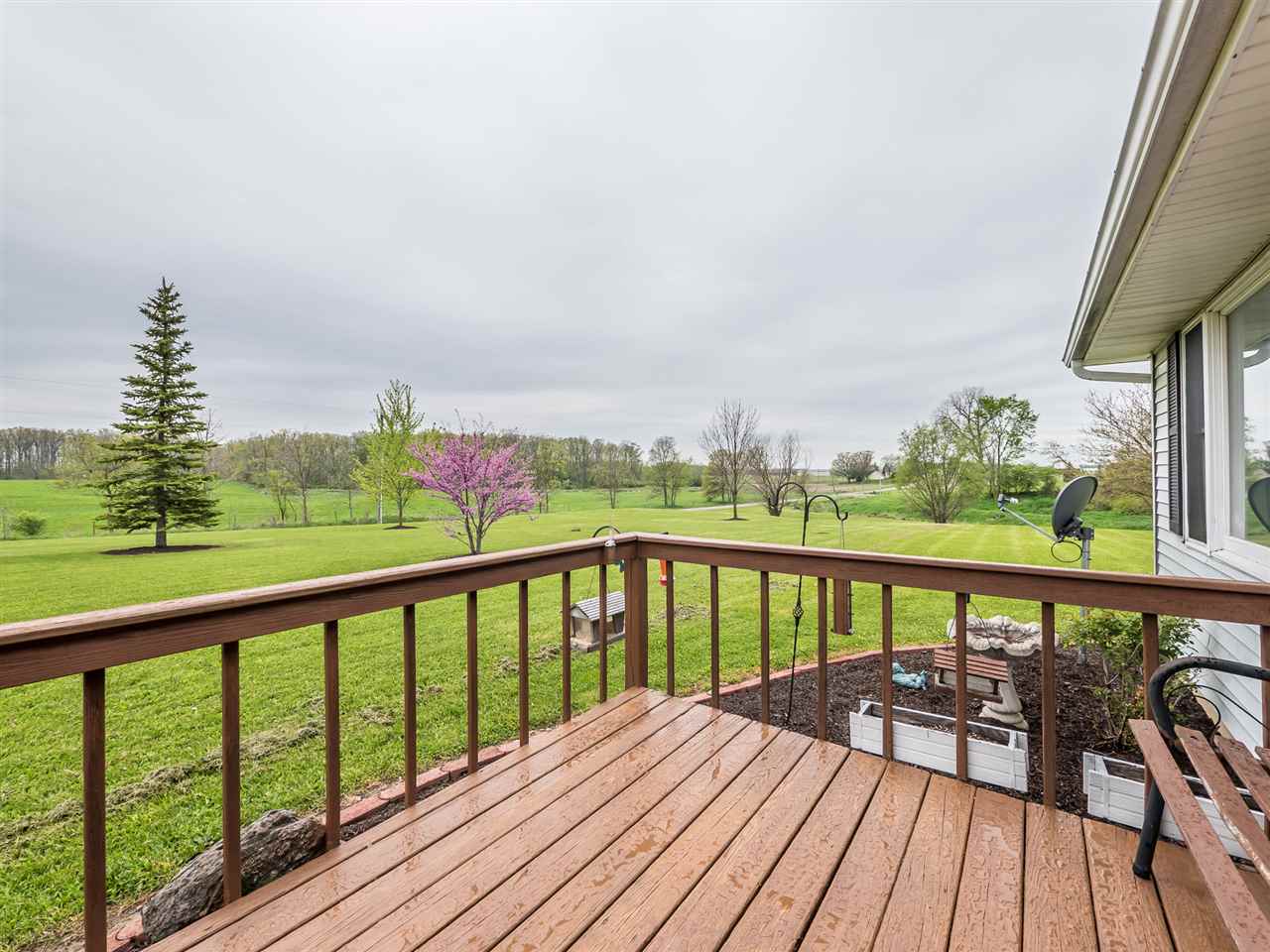 6091 County Road 36 Butler, IN 46721 - Photo 9 of 32