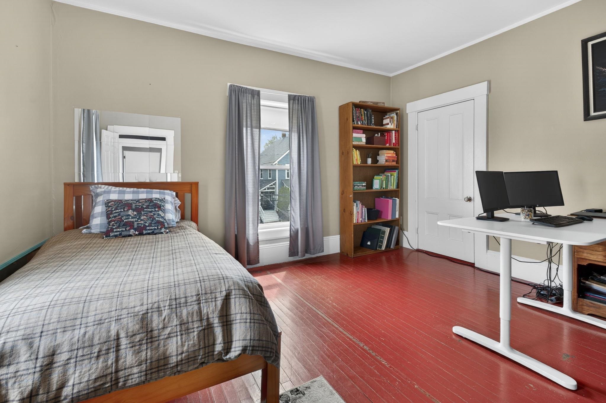 11 West Concord Street Dover, NH 03820 - Photo 23 of 46