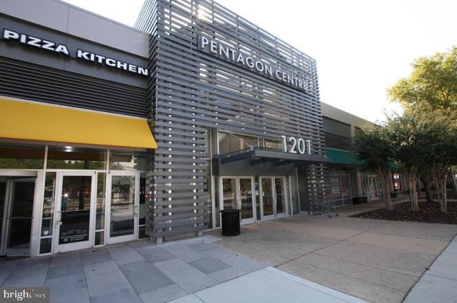 1300 South Arlington Ridge Road, Unit 107 Arlington, VA 22202 - Photo 40 of 48 Gallery Image 40