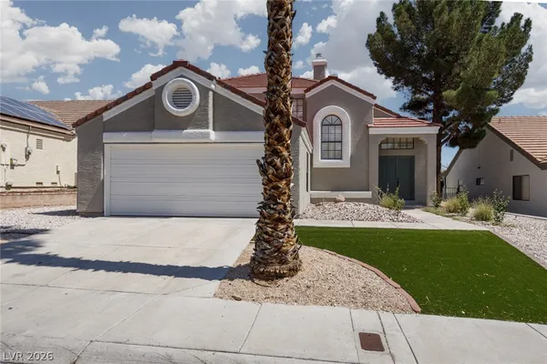 $2,990 | 3020 Donnegal Bay Drive, Las Vegas, NV 89117