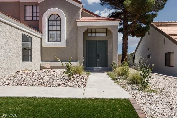 $2,990 | 3020 Donnegal Bay Drive, Las Vegas, NV 89117