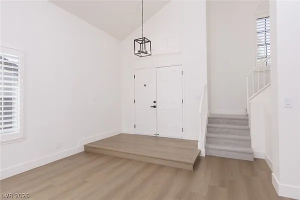 $2,990 | 3020 Donnegal Bay Drive, Las Vegas, NV 89117