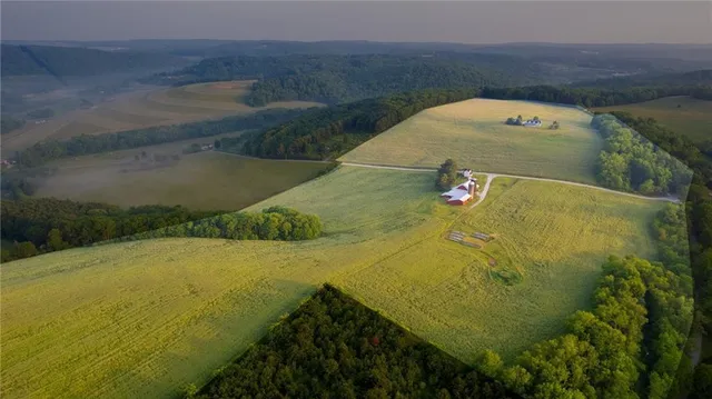 $2,450,000 | 534 Anna Lois Lane, Donegal, PA 15628