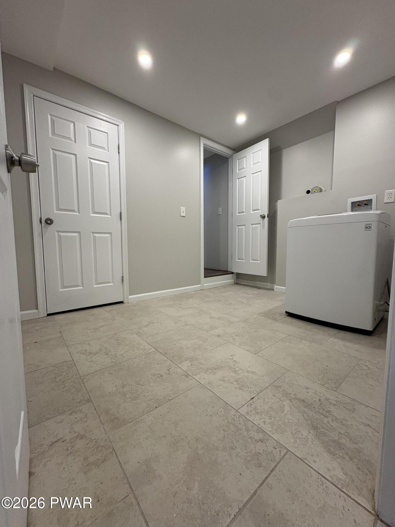 111 Doolan Road Dingmans Ferry, PA 18328 - Photo 23 of 30