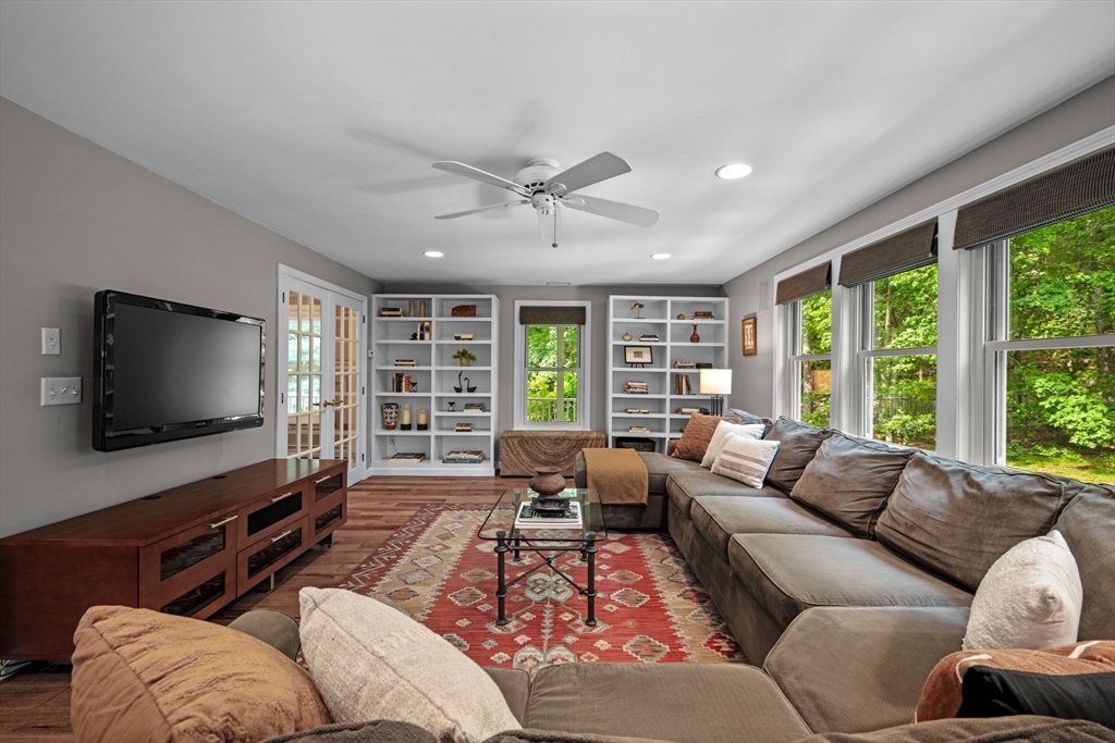 82 Spofford Road Boxford, MA 01921 - Photo 14 of 42