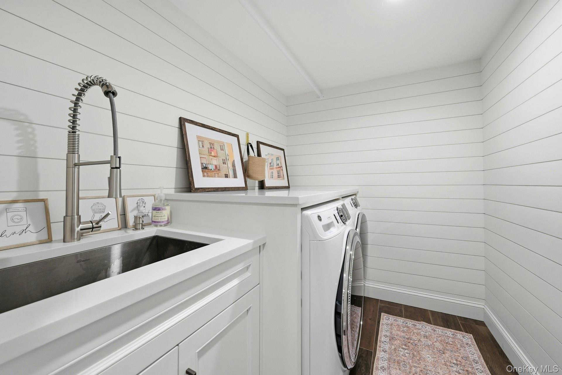 39 East Neck Road Huntington, NY 11743 - Photo 26 of 32 New laundry room