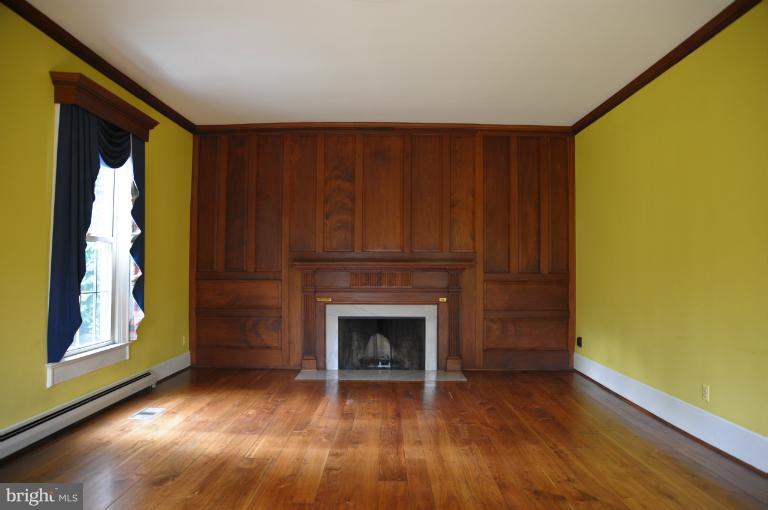 21600 Davis Mill Road Germantown, MD 20876 - Photo 25 of 30 Interior (General)