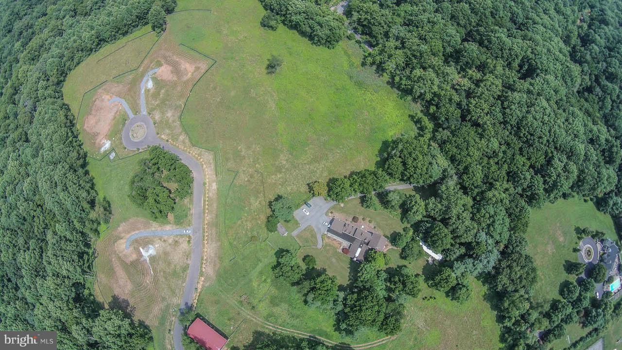 21600 Davis Mill Road Germantown, MD 20876 - Photo 5 of 30 View