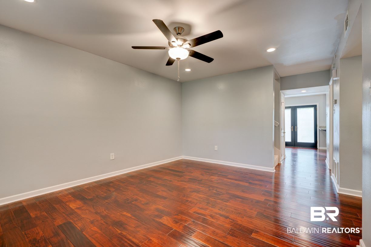 2901 Grant Street, Unit 702 Mobile, AL 36606 - Photo 8 of 30