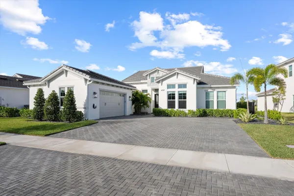 $5,500 | 4727 Estates Circle, Westlake, FL 33470