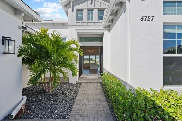 $5,500 | 4727 Estates Circle, Westlake, FL 33470