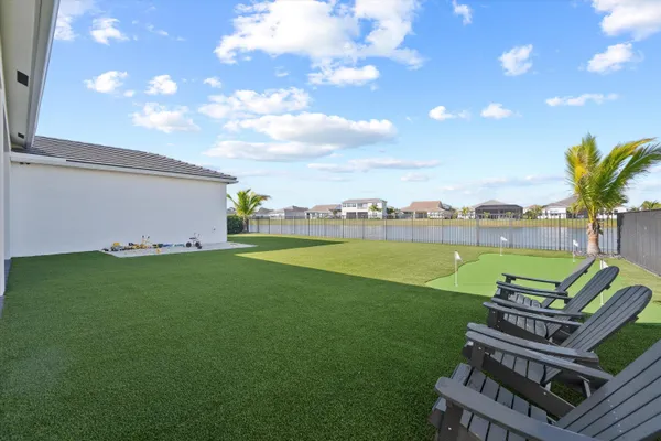 $5,500 | 4727 Estates Circle, Westlake, FL 33470