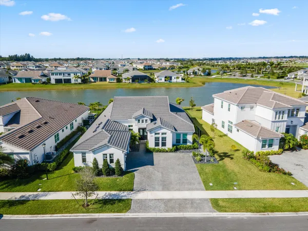 $5,500 | 4727 Estates Circle, Westlake, FL 33470